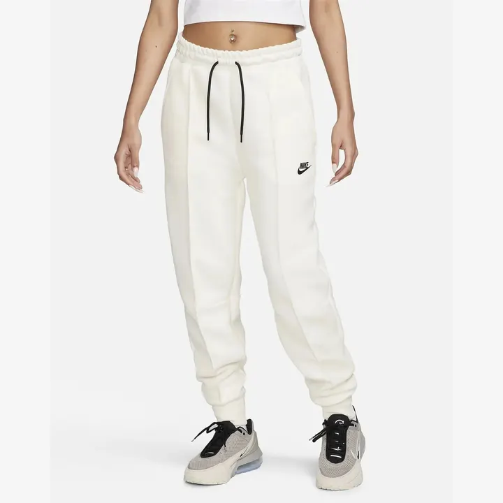 Штани Жіночі Nike Sportswear Tech Fleece FB8330-110