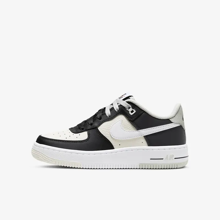 Кросівки Чоловічі Nike Air Force 1 LV8 Black/Light Silver-Phantom FB9035-002