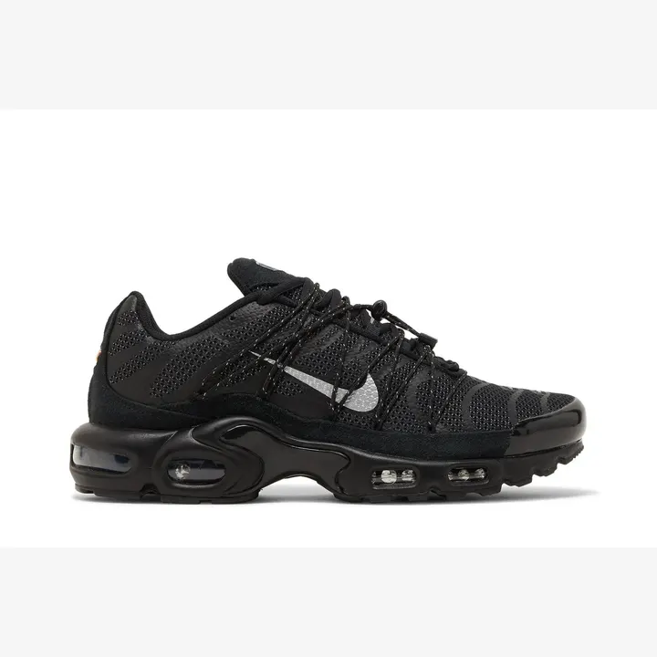 Кросівки Nike Air Max Plus Utility Black Metallic Silver FD0670-001