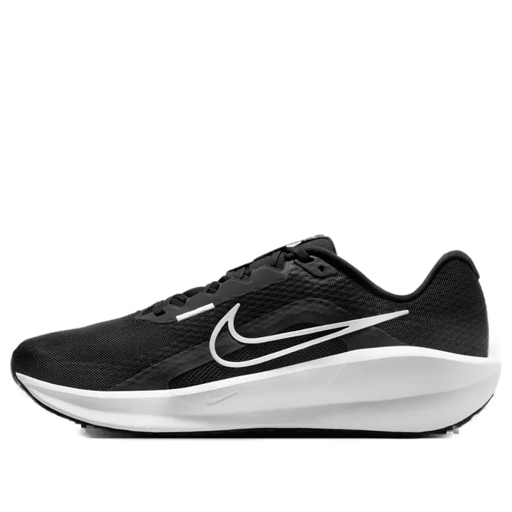 Кросівки Чоловічі Nike Downshifter 13 Black/White FD6454-001
