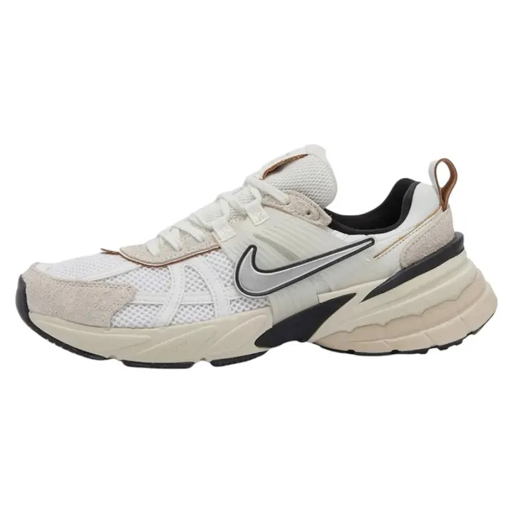 Кросівки Жіночі Nike V2K Run FN6703-100