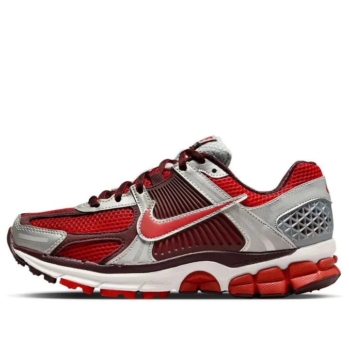 Кросівки Чоловічі Nike Air Zoom Vomero 5 Mystic Red/Platinum FN7778-600