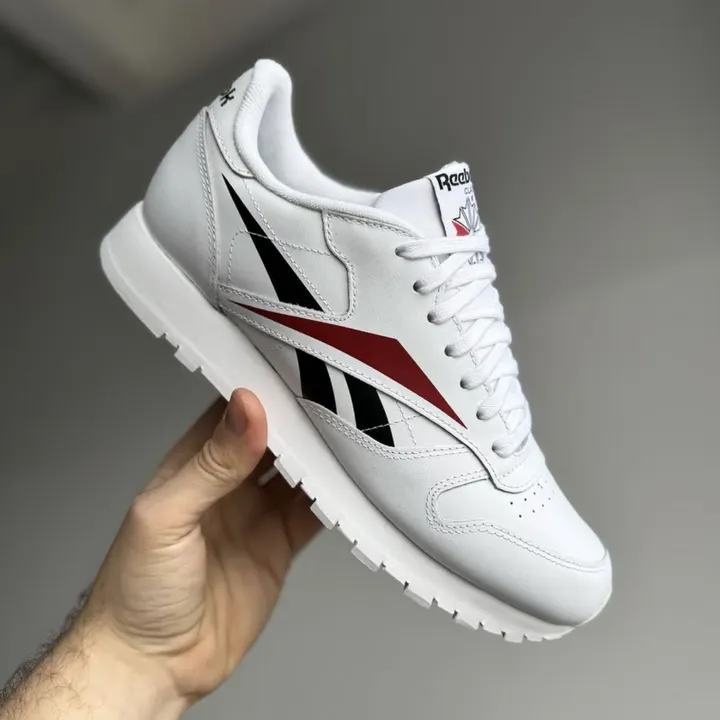 Кросівки Чоловічі Reebok Classic FY2830