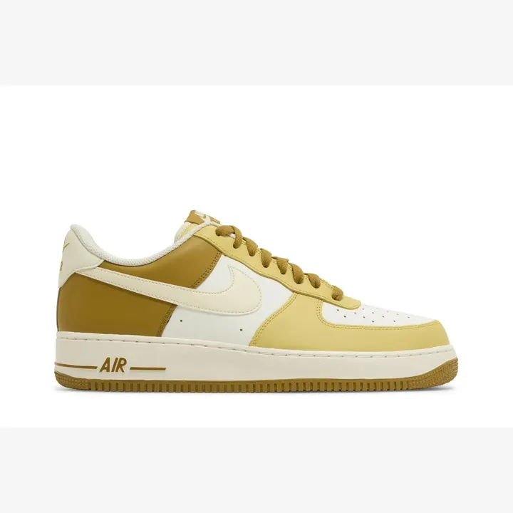 Кросівки Чоловічі Nike Air Force 1 '07 Bronzine/Coconut Milk FZ4034-716