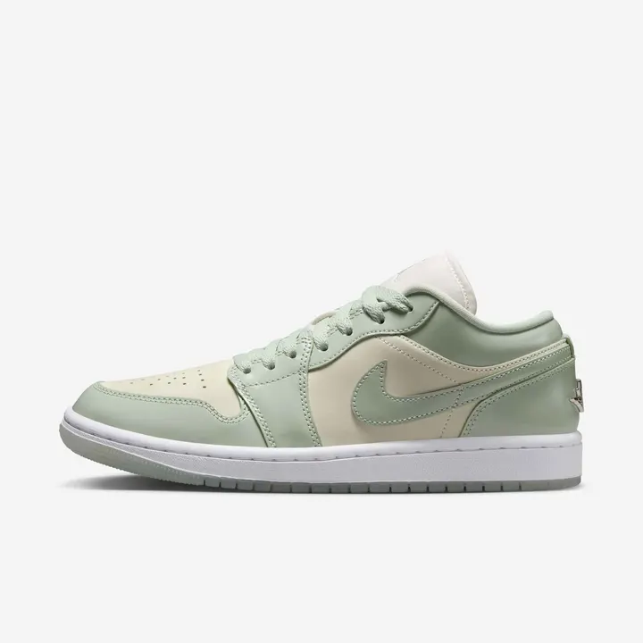 Кросівки Чоловічі Air Jordan 1 Low SE Sail/Seafoam/Metallic Silver HF4078-100