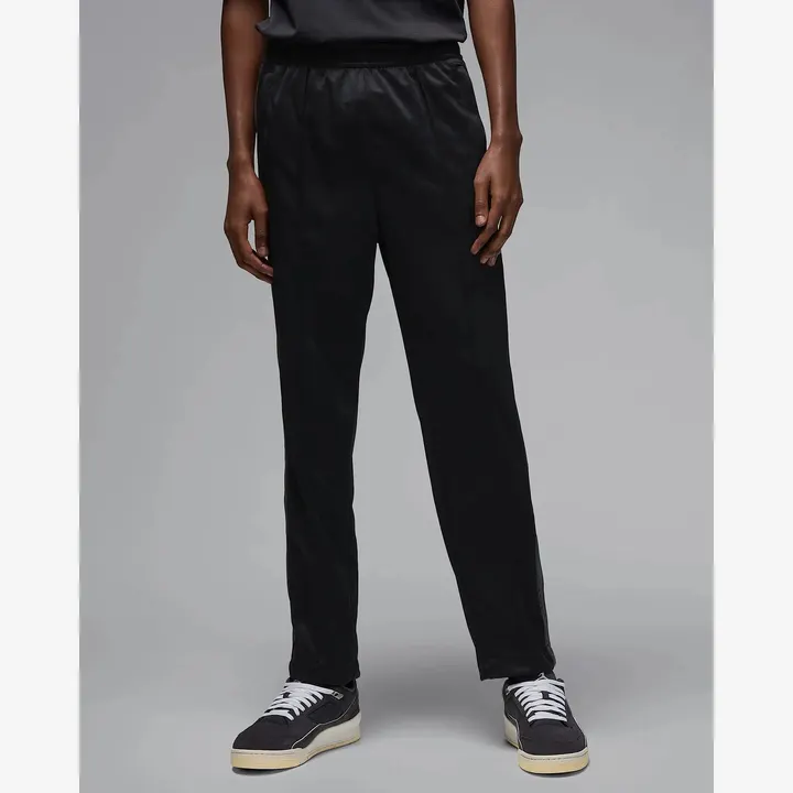 Штани Чоловічі Air Jordan Essentials Tracksuit HF9341-010