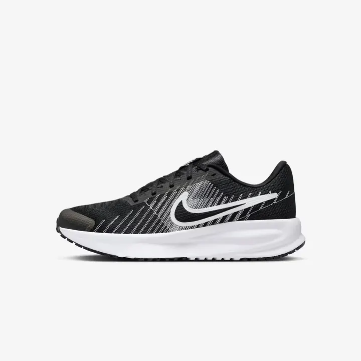 Кросівки Чоловічі Nike Run Defy HM9594-004