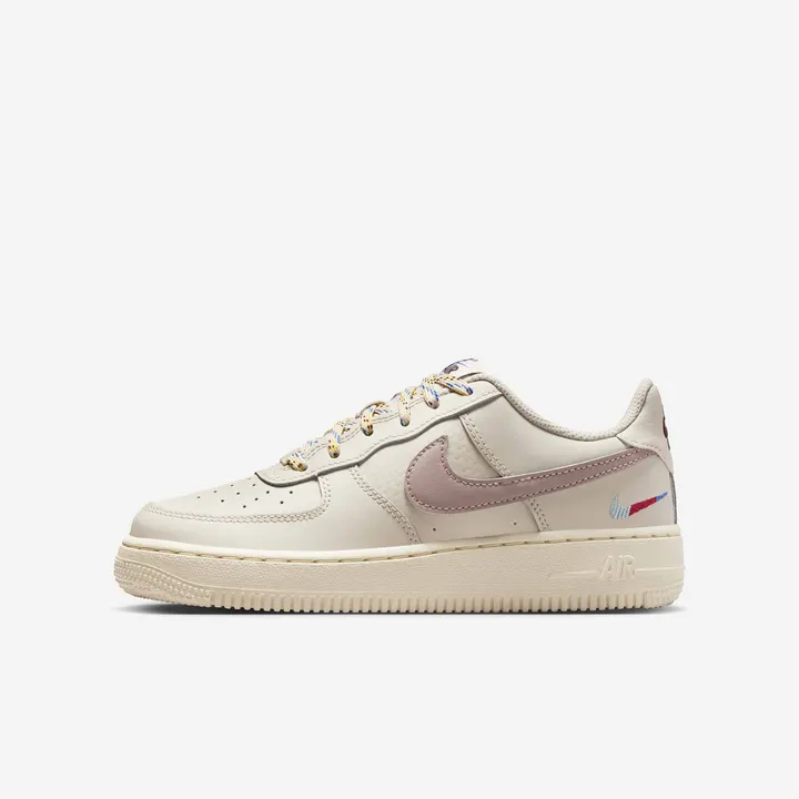 Кросівки Чоловічі Nike Air Force 1 LV8 1 Light Orewood Brown HQ1907-100