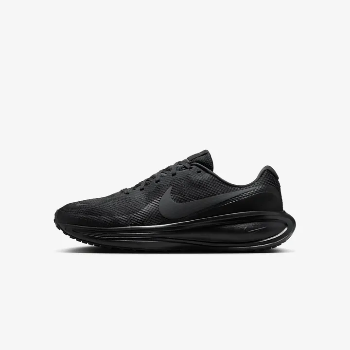 Кросівки Чоловічі Nike Revolution 8 Extra Wide HQ1996-004