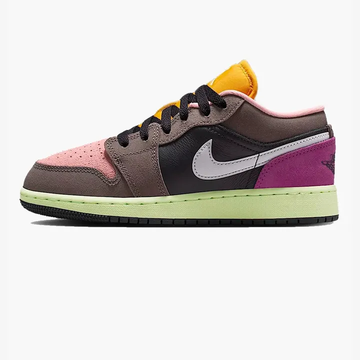 Кросівки Air Jordan 1 Low SE Tokyo Bio Hack Oil Grey/White/Cave Stone/Arctic Punch HQ2021-005