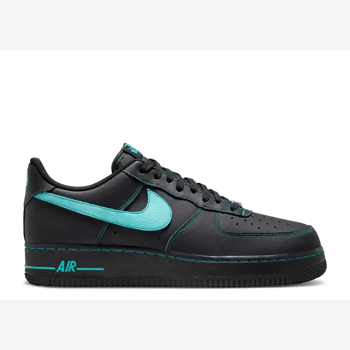 Кросівки Nike Air Force 1 '07 LV8 Чорний HQ2037-002