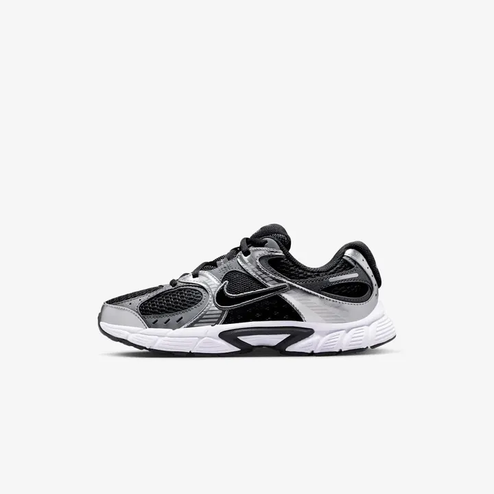 Кросівки Жіночі Nike V5 RNR HQ6411-001