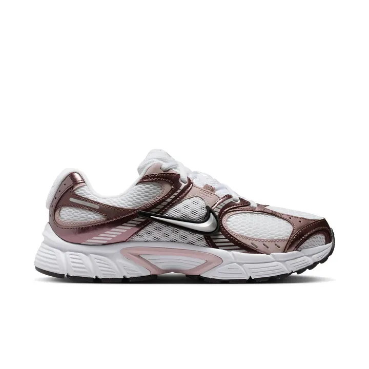 Кросівки Nike V5 RNR White/Metallic Platinum/Tattoo/Black HQ7901-113