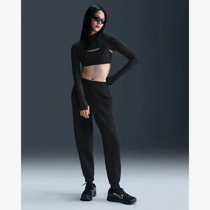 Штаны Женские Nike 24.7 ImpossiblySoft Dri-FIT Mid-Rise HQ8184-010