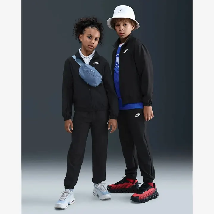 Спортивный костюм Детский Nike Sportswear Woven Tracksuit HQ9314-011