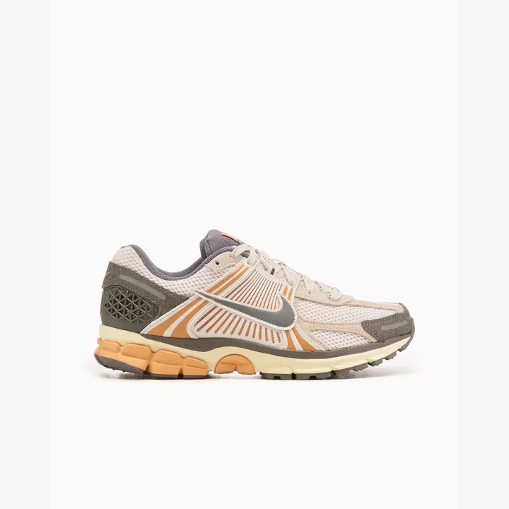 Кросівки Чоловічі Nike Zoom Vomero 5 Copper Moon IB7469-030