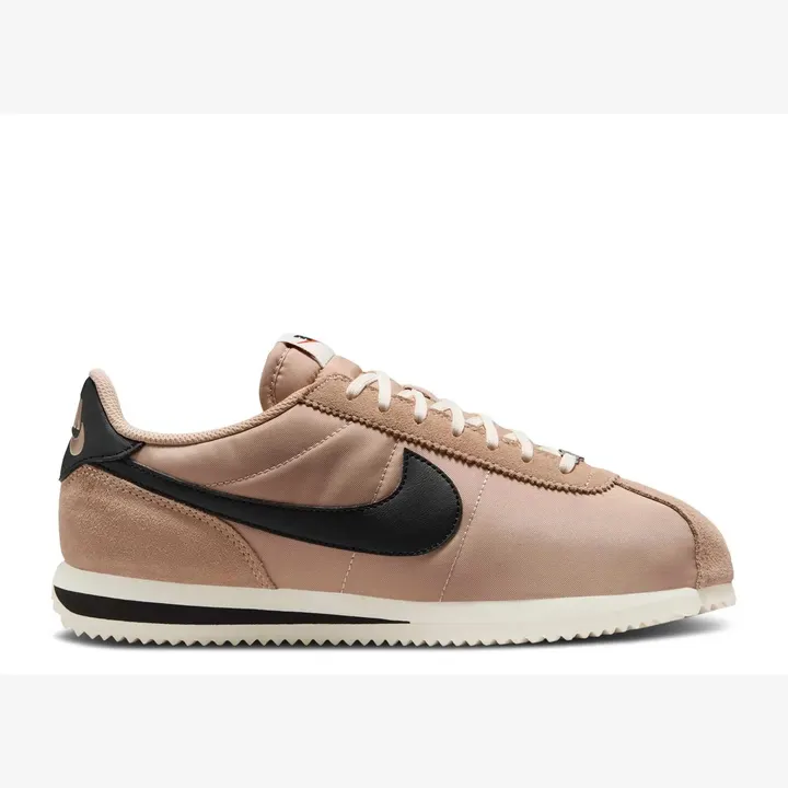 Кросівки Жіночі Nike Cortez Beige/Black IF1764-200