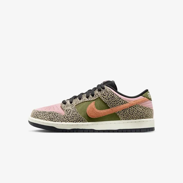 Кросівки Чоловічі Nike SB Dunk Low Pro IH3211-200