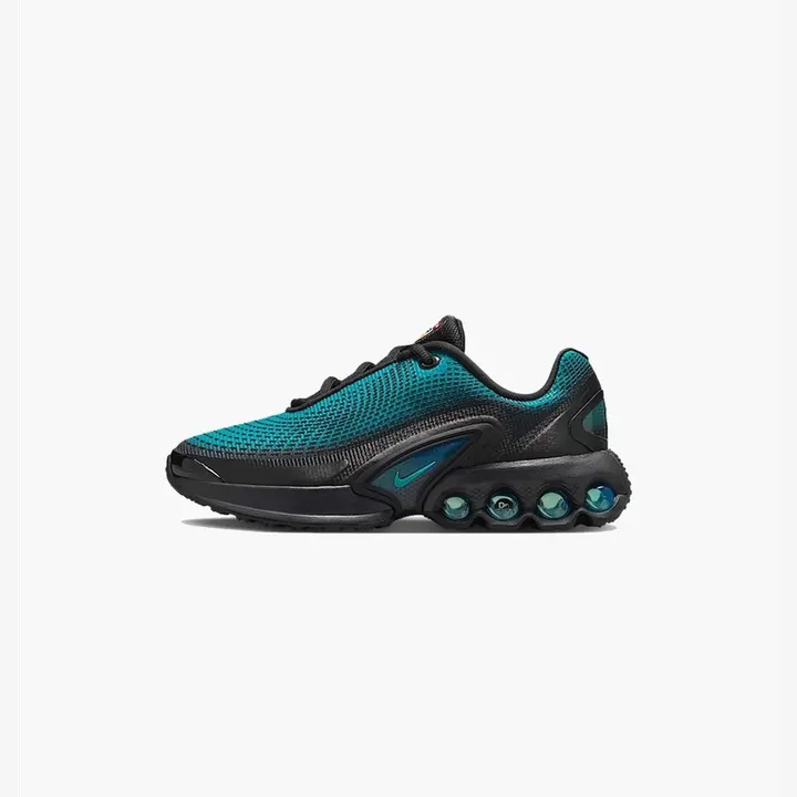 Кросівки Чоловічі Nike Air Max DN IH4472-002