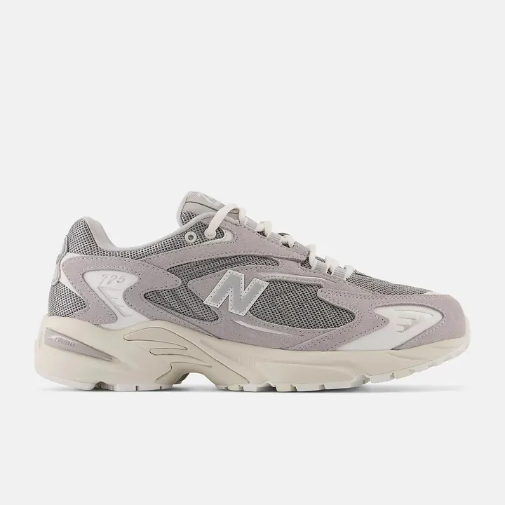 Кросівки Чоловічі New Balance 725 ML725AA