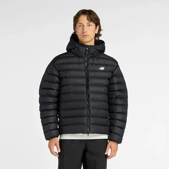 Куртка New Balance Sport Essentials Hooded Puffer Jacket Black MO53500