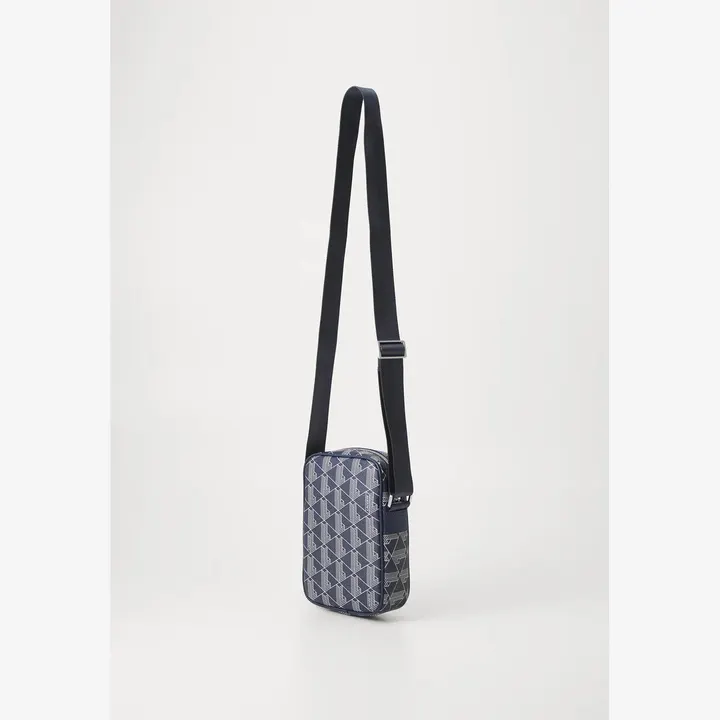 Сумка Lacoste Monogram Marine 166 Laponie Vertical Camera Bag NH4410-M83