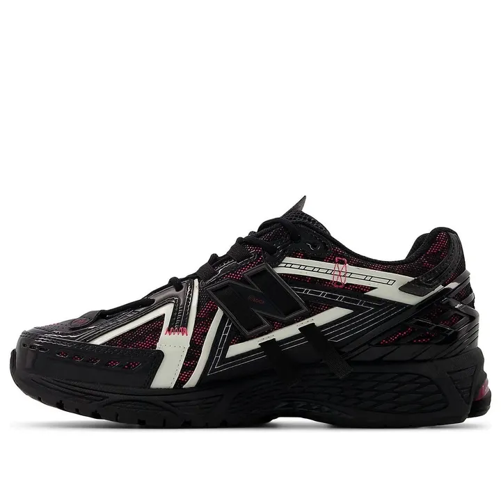 Кросівки Чоловічі New Balance 1906A Black Dragon Berry U1906AD